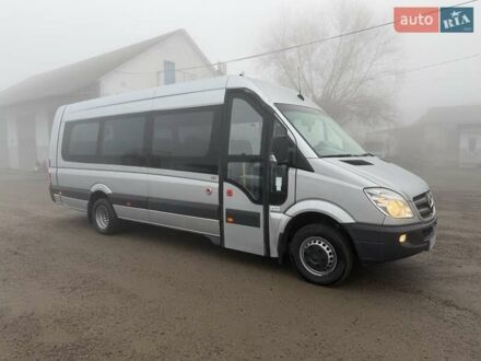 Серый Мерседес Sprinter, объемом двигателя 2.2 л и пробегом 337 тыс. км за 31900 $, фото 1 на Automoto.ua
