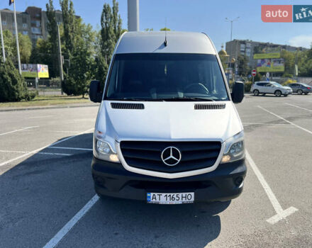 Серый Мерседес Sprinter, объемом двигателя 2.2 л и пробегом 720 тыс. км за 18800 $, фото 1 на Automoto.ua