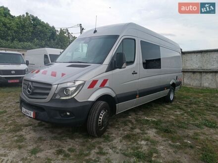 Серый Мерседес Sprinter, объемом двигателя 2.2 л и пробегом 282 тыс. км за 27999 $, фото 1 на Automoto.ua