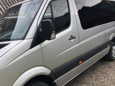 Серый Мерседес Sprinter, объемом двигателя 2.1 л и пробегом 300 тыс. км за 23200 $, фото 1 на Automoto.ua