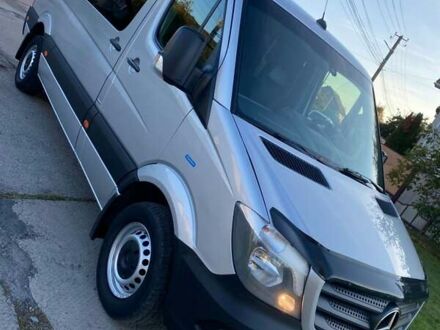 Серый Мерседес Sprinter, объемом двигателя 3.22 л и пробегом 370 тыс. км за 18500 $, фото 1 на Automoto.ua