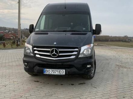 Серый Мерседес Sprinter, объемом двигателя 3.2 л и пробегом 270 тыс. км за 34900 $, фото 1 на Automoto.ua