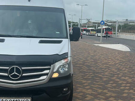 Серый Мерседес Sprinter, объемом двигателя 2.14 л и пробегом 717 тыс. км за 22500 $, фото 1 на Automoto.ua