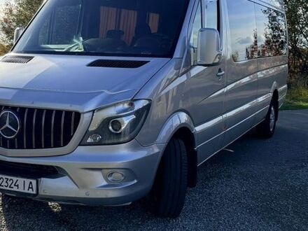 Серый Мерседес Sprinter, объемом двигателя 2.2 л и пробегом 800 тыс. км за 18500 $, фото 1 на Automoto.ua