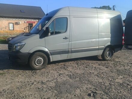 Серый Мерседес Sprinter, объемом двигателя 2.14 л и пробегом 300 тыс. км за 13500 $, фото 1 на Automoto.ua
