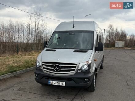 Серый Мерседес Sprinter, объемом двигателя 3 л и пробегом 736 тыс. км за 26549 $, фото 1 на Automoto.ua