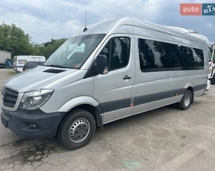 Серый Мерседес Sprinter, объемом двигателя 3 л и пробегом 450 тыс. км за 47000 $, фото 1 на Automoto.ua