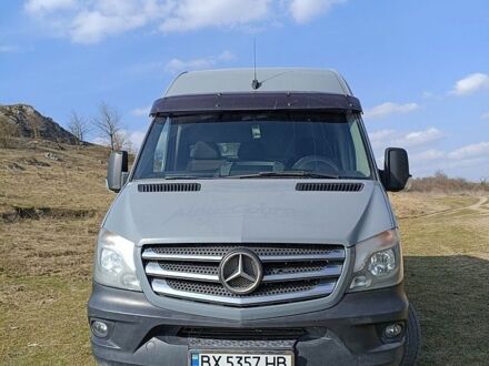 Серый Мерседес Sprinter, объемом двигателя 2.14 л и пробегом 458 тыс. км за 17999 $, фото 1 на Automoto.ua