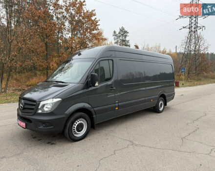 Серый Мерседес Sprinter, объемом двигателя 0 л и пробегом 345 тыс. км за 19300 $, фото 1 на Automoto.ua