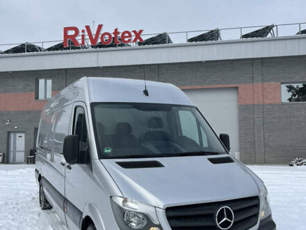 Мерседес Sprinter 2016 у Рівному на Automoto.ua Сірий Мерседес Sprinter, об'ємом двигуна 2.2 л та пробігом 430 тис. км за 18800 $, фото 1 на Automoto.ua