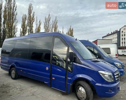 Серый Мерседес Sprinter, объемом двигателя 1.69 л и пробегом 400 тыс. км за 50000 $, фото 1 на Automoto.ua