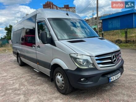 Серый Мерседес Sprinter, объемом двигателя 2.99 л и пробегом 526 тыс. км за 54900 $, фото 1 на Automoto.ua