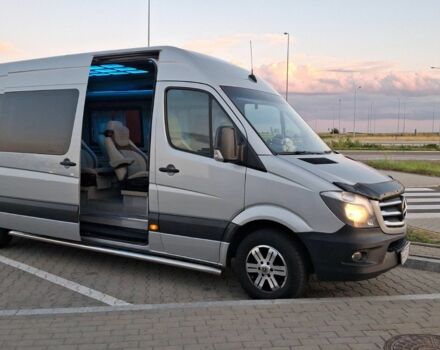 Сірий Мерседес Sprinter, об'ємом двигуна 2.1 л та пробігом 570 тис. км за 39789 $, фото 1 на Automoto.ua