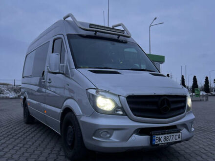 Серый Мерседес Sprinter, объемом двигателя 2.2 л и пробегом 175 тыс. км за 24900 $, фото 1 на Automoto.ua
