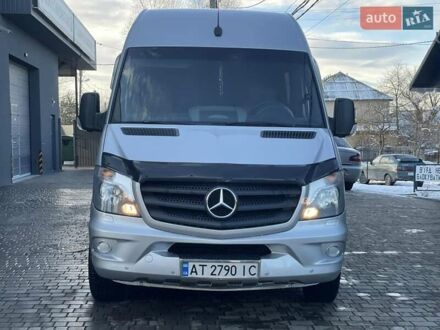 Серый Мерседес Sprinter, объемом двигателя 0 л и пробегом 400 тыс. км за 26888 $, фото 1 на Automoto.ua