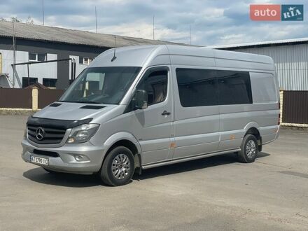 Серый Мерседес Sprinter, объемом двигателя 2.2 л и пробегом 437 тыс. км за 25500 $, фото 1 на Automoto.ua