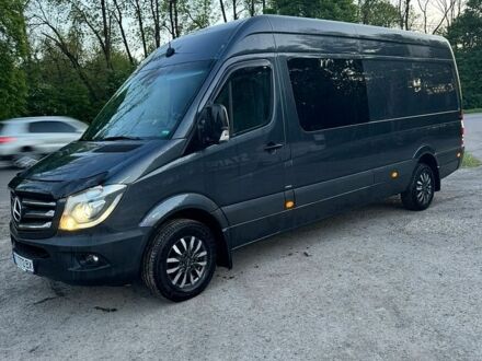 Серый Мерседес Sprinter, объемом двигателя 2.99 л и пробегом 380 тыс. км за 35550 $, фото 1 на Automoto.ua