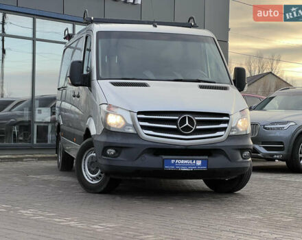 Серый Мерседес Sprinter, объемом двигателя 2.2 л и пробегом 229 тыс. км за 23990 $, фото 1 на Automoto.ua