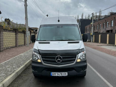 Серый Мерседес Sprinter, объемом двигателя 2.2 л и пробегом 113 тыс. км за 48000 $, фото 1 на Automoto.ua