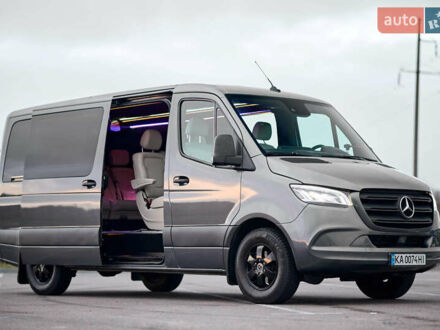 Серый Мерседес Sprinter, объемом двигателя 2.14 л и пробегом 604 тыс. км за 32500 $, фото 1 на Automoto.ua