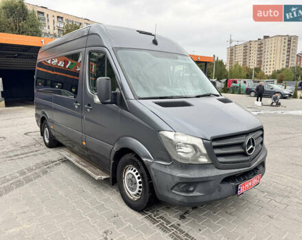 Серый Мерседес Sprinter, объемом двигателя 2.2 л и пробегом 650 тыс. км за 21500 $, фото 1 на Automoto.ua