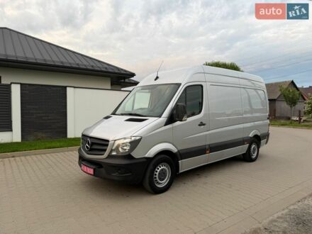 Серый Мерседес Sprinter, объемом двигателя 0 л и пробегом 327 тыс. км за 17800 $, фото 1 на Automoto.ua