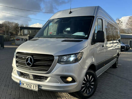 Сірий Мерседес Sprinter, об'ємом двигуна 2.14 л та пробігом 310 тис. км за 50900 $, фото 1 на Automoto.ua