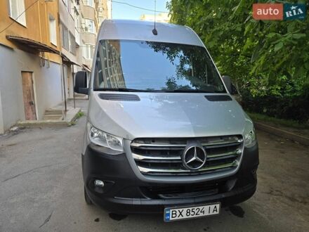 Серый Мерседес Sprinter, объемом двигателя 2.14 л и пробегом 269 тыс. км за 23900 $, фото 1 на Automoto.ua