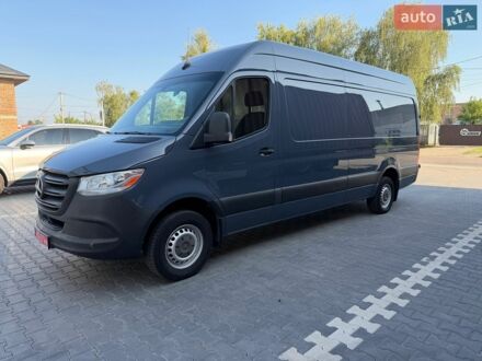 Серый Мерседес Sprinter, объемом двигателя 2.99 л и пробегом 147 тыс. км за 32700 $, фото 1 на Automoto.ua