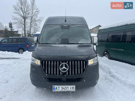 Серый Мерседес Sprinter, объемом двигателя 0 л и пробегом 530 тыс. км за 52532 $, фото 1 на Automoto.ua