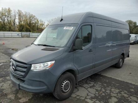 Серый Мерседес Sprinter, объемом двигателя 3 л и пробегом 77 тыс. км за 10000 $, фото 1 на Automoto.ua