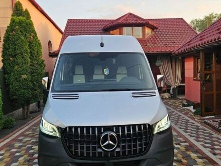 Серый Мерседес Sprinter, объемом двигателя 2.14 л и пробегом 265 тыс. км за 38777 $, фото 1 на Automoto.ua