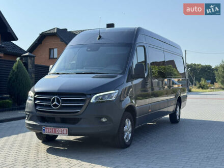 Мерседес Sprinter 2019 в Луцке на Automoto.ua Серый Мерседес Sprinter, объемом двигателя 3 л и пробегом 201 тыс. км за 51290 $, фото 1 на Automoto.ua