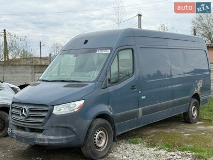 Серый Мерседес Sprinter, объемом двигателя 2.99 л и пробегом 77 тыс. км за 25600 $, фото 1 на Automoto.ua