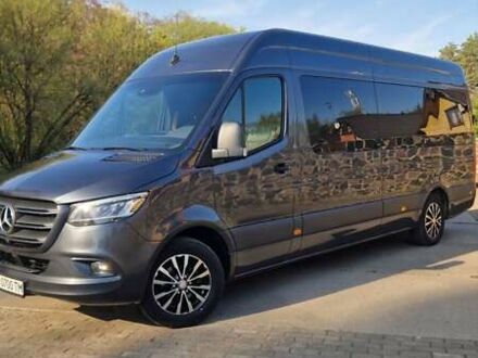 Сірий Мерседес Sprinter, об'ємом двигуна 0 л та пробігом 230 тис. км за 60215 $, фото 1 на Automoto.ua