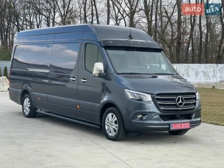 Серый Мерседес Sprinter, объемом двигателя 2.14 л и пробегом 170 тыс. км за 37999 $, фото 1 на Automoto.ua