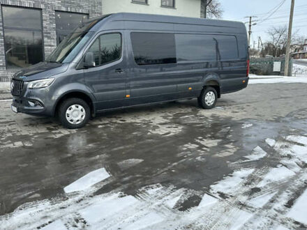 Серый Мерседес Sprinter, объемом двигателя 2.99 л и пробегом 316 тыс. км за 62400 $, фото 1 на Automoto.ua