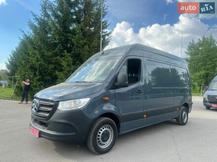 Серый Мерседес Sprinter, объемом двигателя 2.2 л и пробегом 109 тыс. км за 23900 $, фото 1 на Automoto.ua