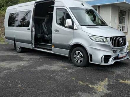 Серый Мерседес Sprinter, объемом двигателя 2.14 л и пробегом 500 тыс. км за 39500 $, фото 1 на Automoto.ua