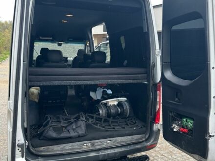 Сірий Мерседес Sprinter, об'ємом двигуна 2 л та пробігом 46 тис. км за 33000 $, фото 1 на Automoto.ua