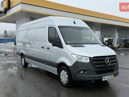 Серый Мерседес Sprinter, объемом двигателя 0 л и пробегом 187 тыс. км за 29700 $, фото 1 на Automoto.ua