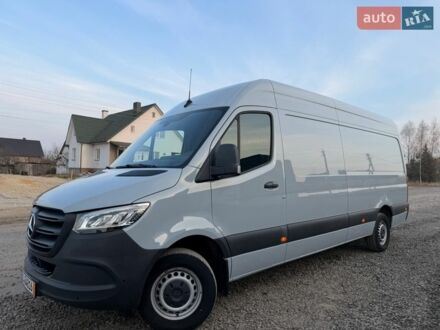 Серый Мерседес Sprinter, объемом двигателя 2 л и пробегом 221 тыс. км за 32500 $, фото 1 на Automoto.ua