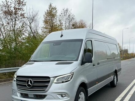 Серый Мерседес Sprinter, объемом двигателя 2 л и пробегом 258 тыс. км за 46000 $, фото 1 на Automoto.ua