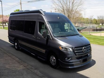 Мерседес Sprinter 2022 в Кропивницком (Кировограде) на Automoto.ua Серый Мерседес Sprinter, объемом двигателя 3 л и пробегом 38 тыс. км за 25000 $, фото 1 на Automoto.ua