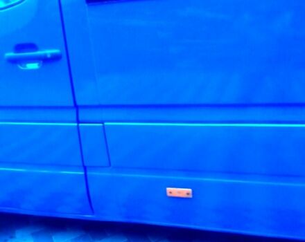 Синий Мерседес Sprinter, объемом двигателя 2.1 л и пробегом 400 тыс. км за 9300 $, фото 11 на Automoto.ua