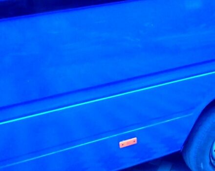 Синий Мерседес Sprinter, объемом двигателя 2.1 л и пробегом 400 тыс. км за 9300 $, фото 10 на Automoto.ua