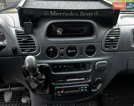 Синій Мерседес Sprinter, об'ємом двигуна 2.69 л та пробігом 492 тис. км за 12300 $, фото 16 на Automoto.ua