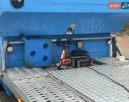 Синий Мерседес Sprinter, объемом двигателя 2.15 л и пробегом 378 тыс. км за 15000 $, фото 11 на Automoto.ua