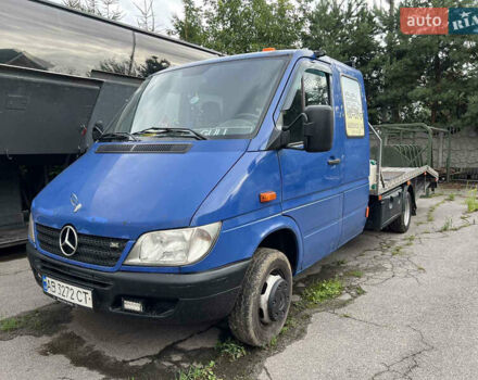 Синий Мерседес Sprinter, объемом двигателя 2.15 л и пробегом 800 тыс. км за 15000 $, фото 2 на Automoto.ua