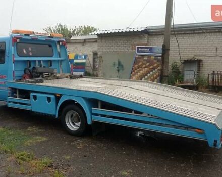 Синий Мерседес Sprinter, объемом двигателя 2.7 л и пробегом 326 тыс. км за 22000 $, фото 5 на Automoto.ua